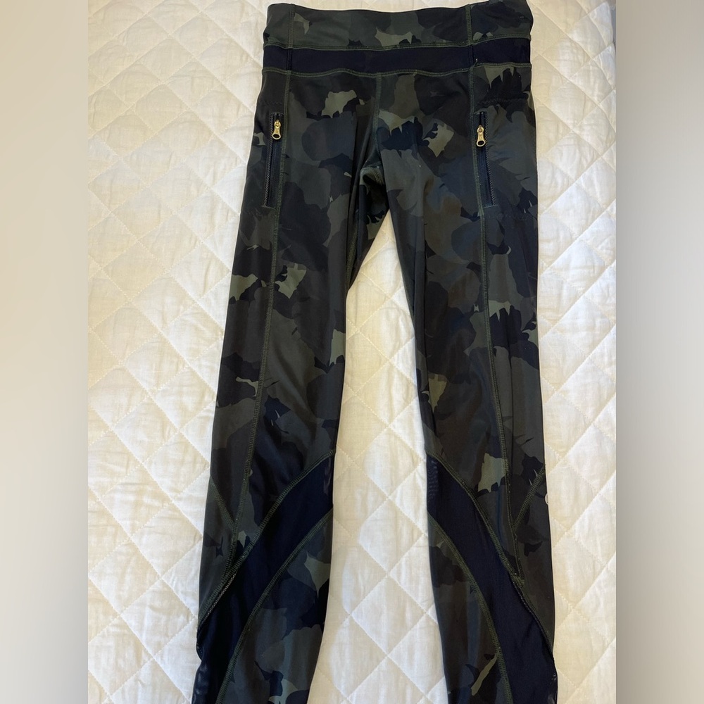 Lululemon 7/8 legging with pockets